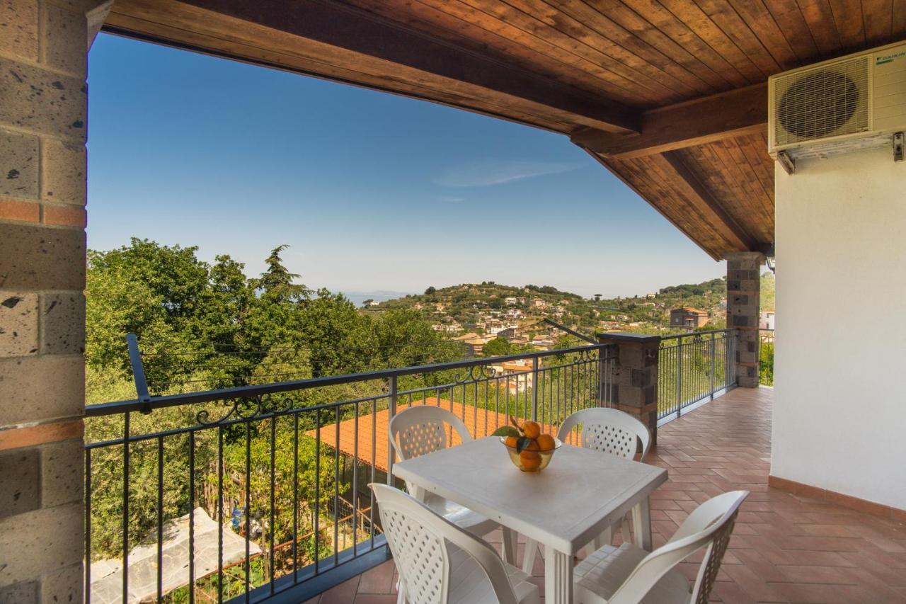 Villa Mattia In The Land Of Sirens SantʼAgata sui Due Golfi Екстериор снимка