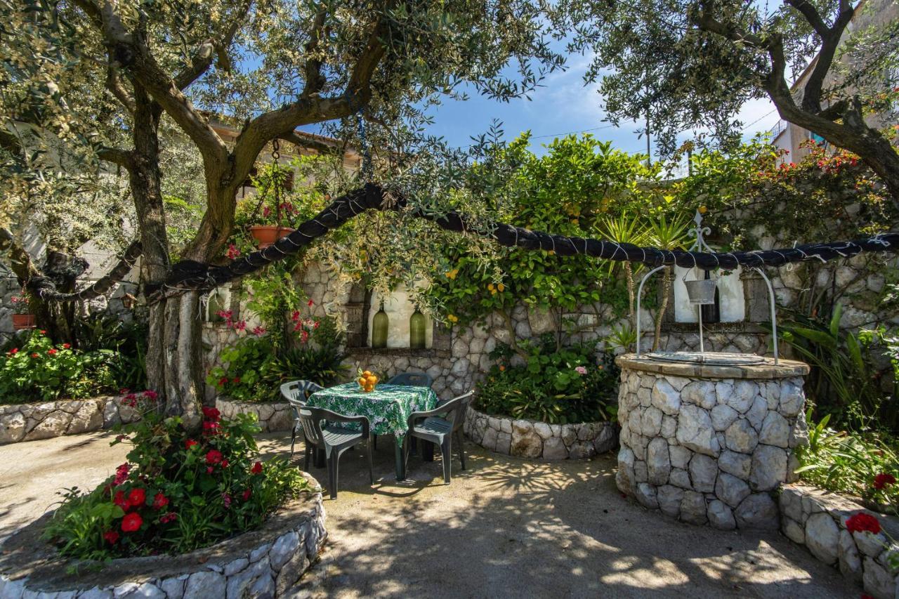 Villa Mattia In The Land Of Sirens SantʼAgata sui Due Golfi Екстериор снимка